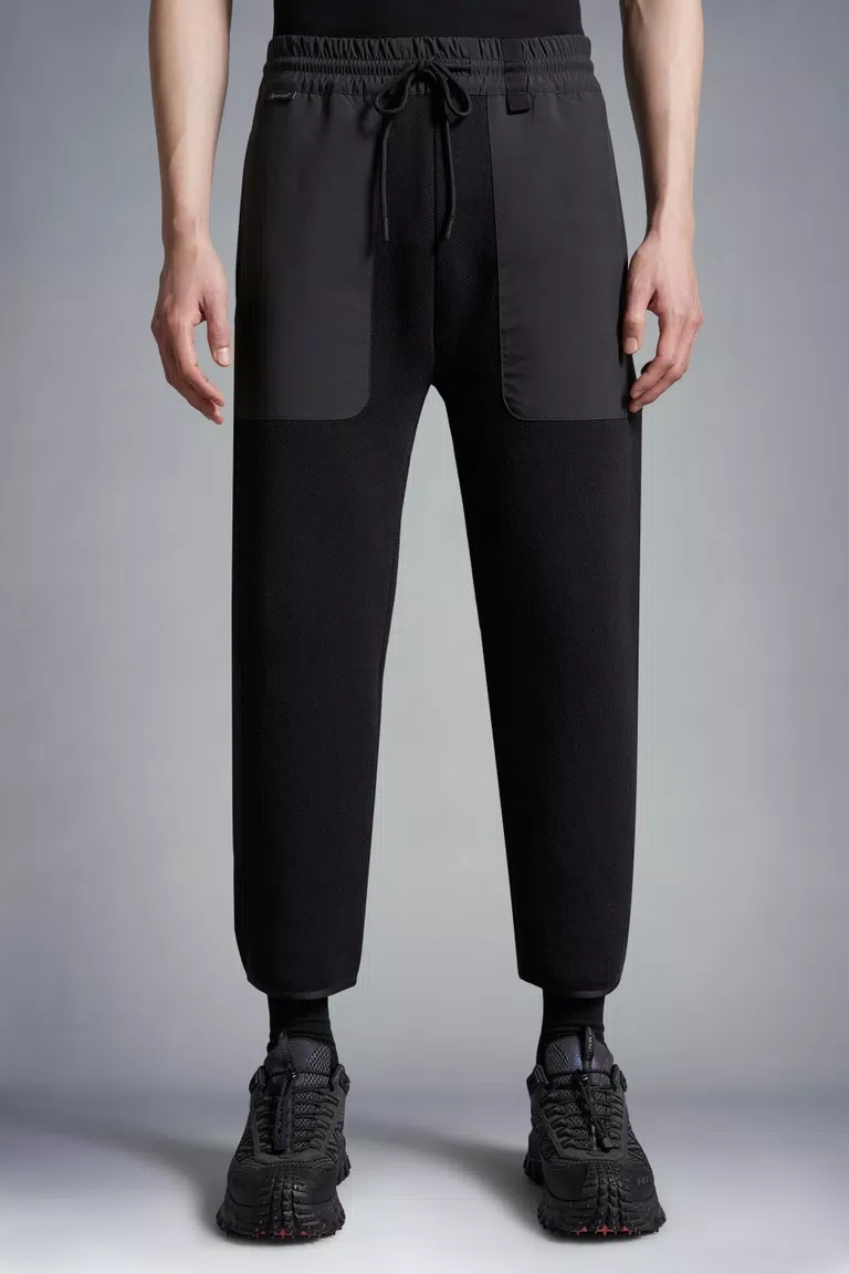 Moncler Cotton Joggers Elastic Waistband In Black