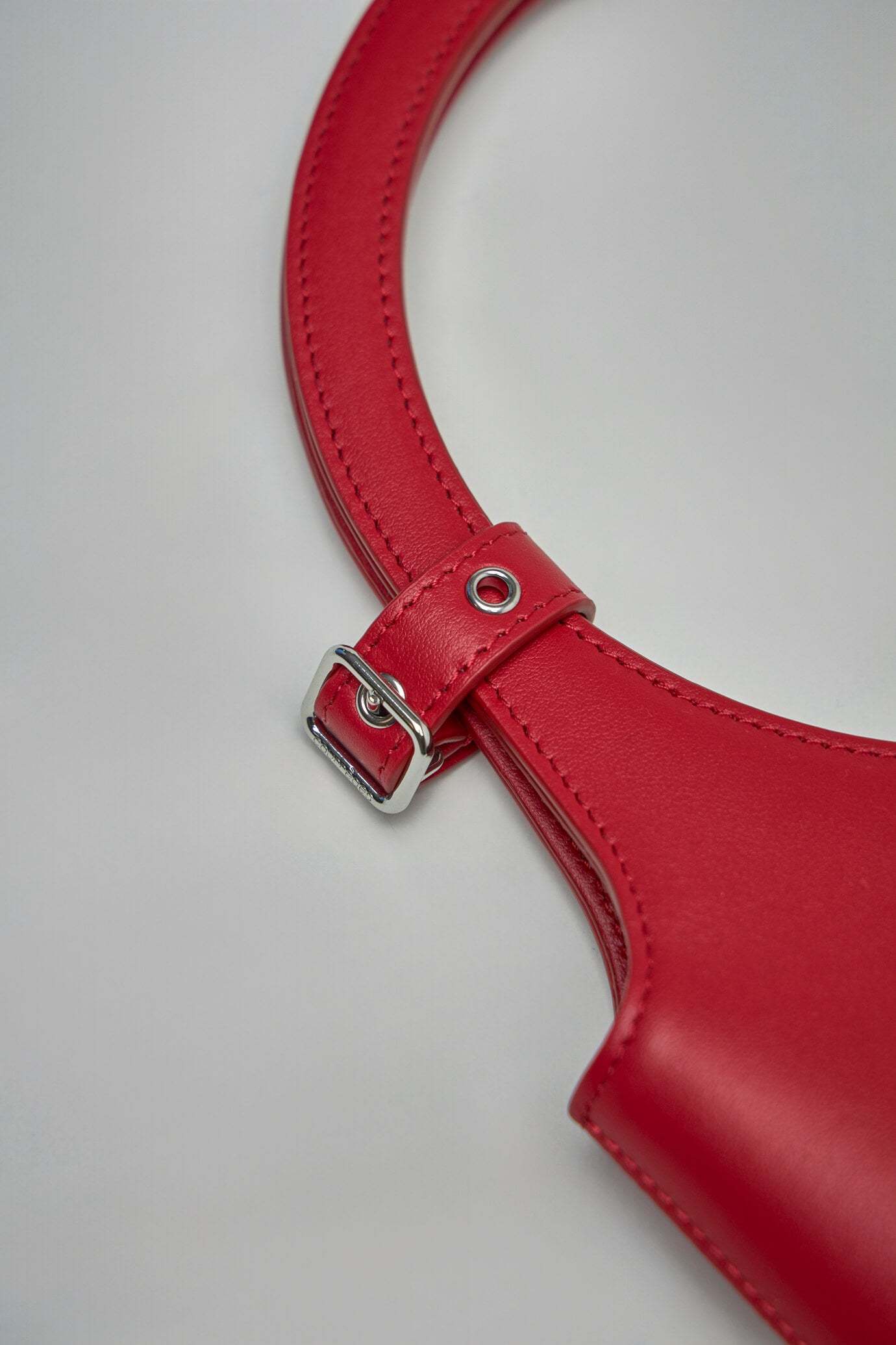 Courrèges Holy Handtasche Aus Leder In Red