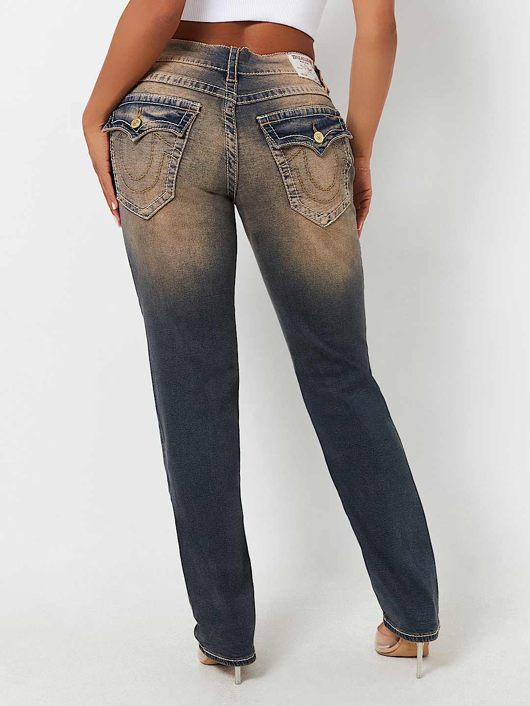 TRUE RELIGION RICKI VINTAGE WASH BIG T RELAXED JEAN