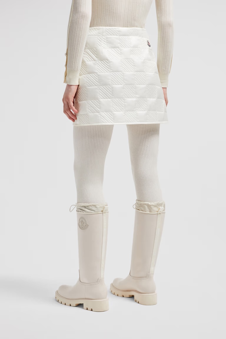 Moncler Logo-patch Quilted Mini Skirt In White