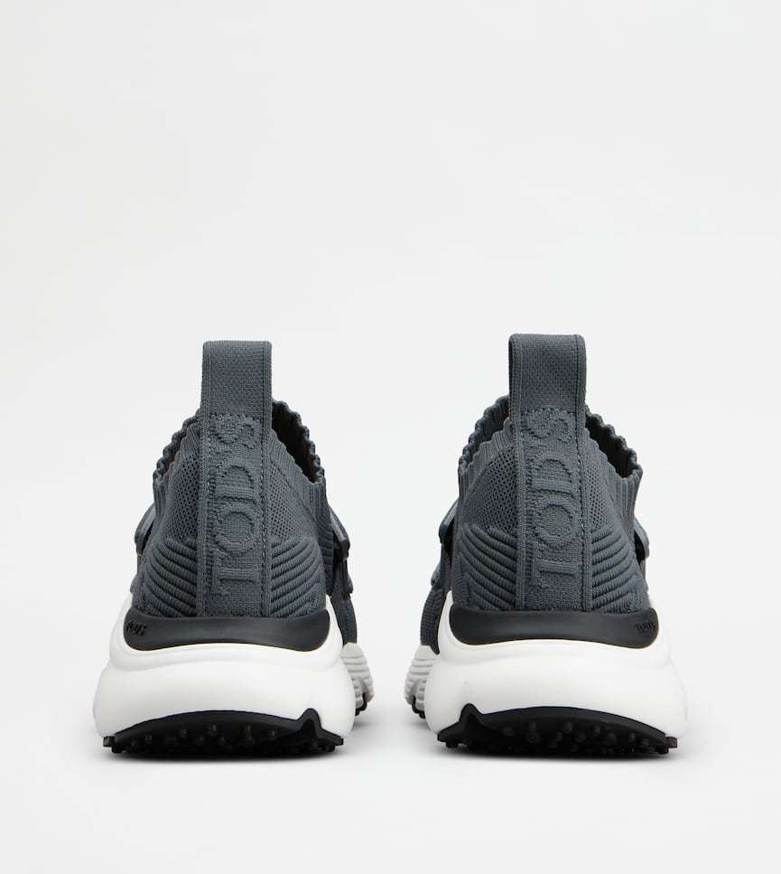 Tod's Kate Slip-on Sneakers In Black