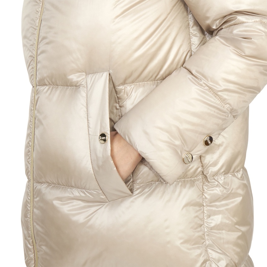 Herno Long-sleeved Hooded Down Jacket In Nude