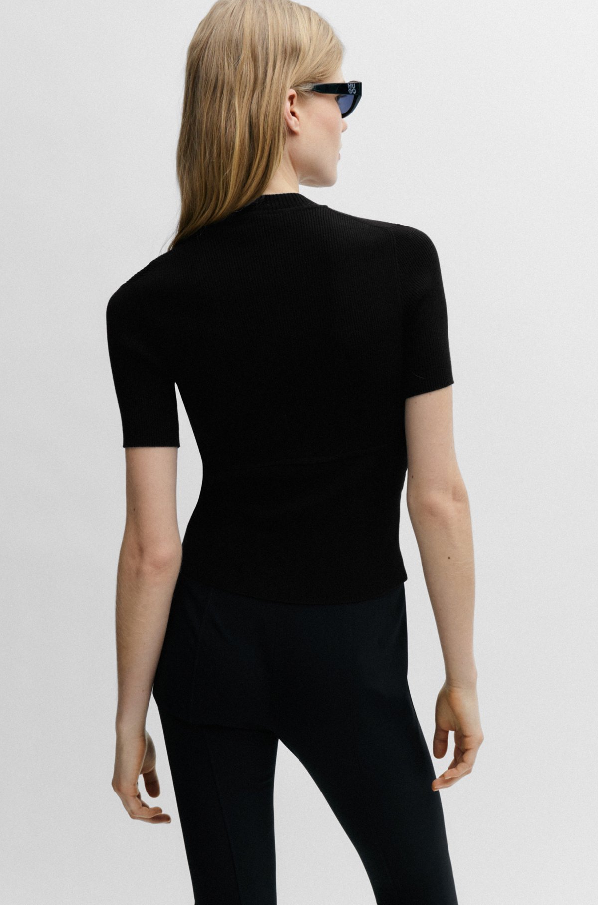 Hugo Boss Slim-fit Short-sleeved Sweater With Seam Detail In Black