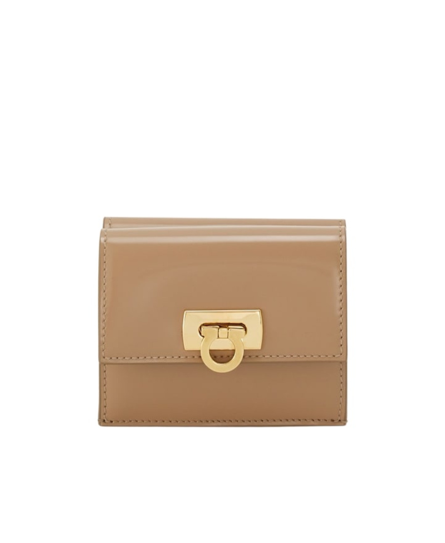 Ferragamo Gancini-buckle Leather Wallet In Green