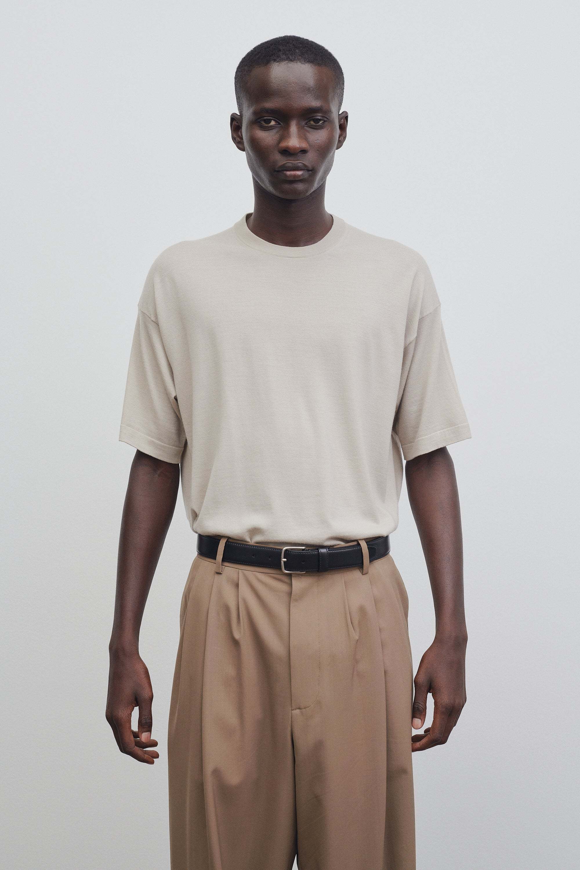 The Row Round-necked T-shirt In Nude