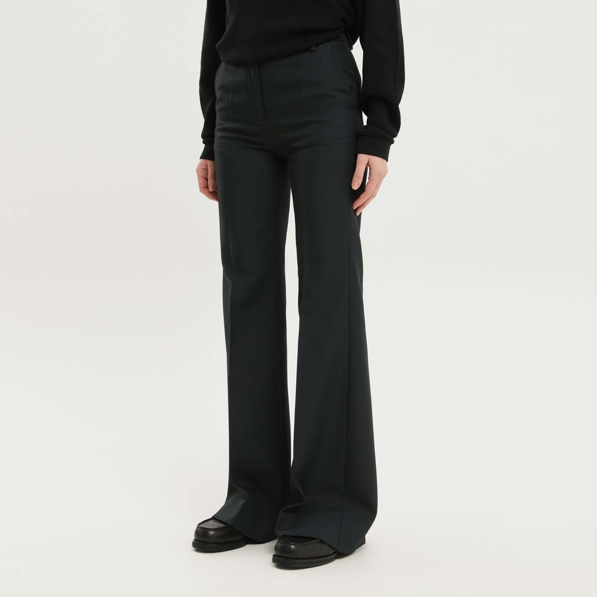 1989 Studio Cotton Flared Trousers In Green
