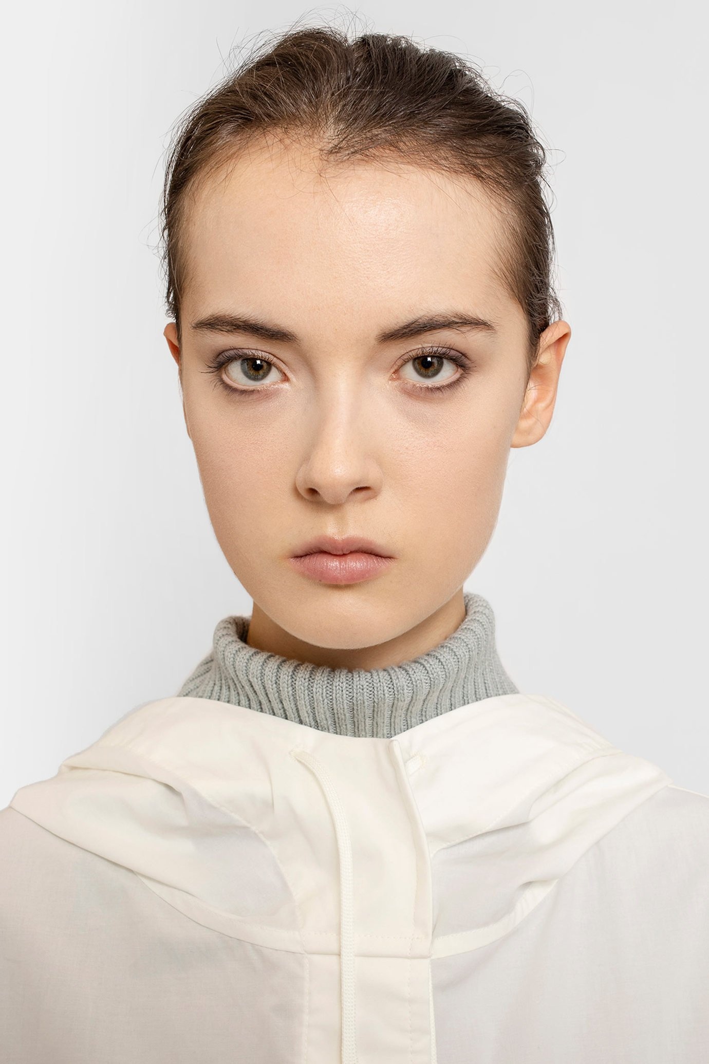 Jil Sander Hooded Rain Coat In White