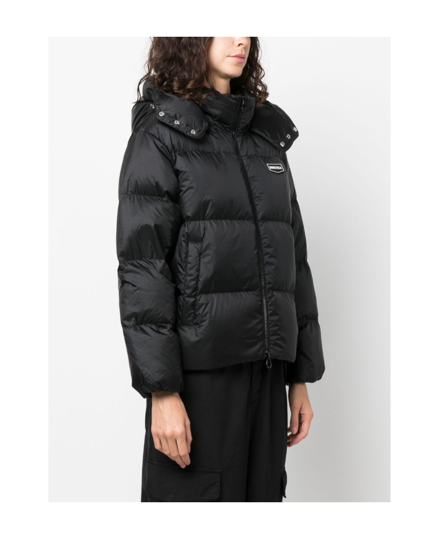 Duvetica Bellatrix Logo-patch Padded Jacket In Black