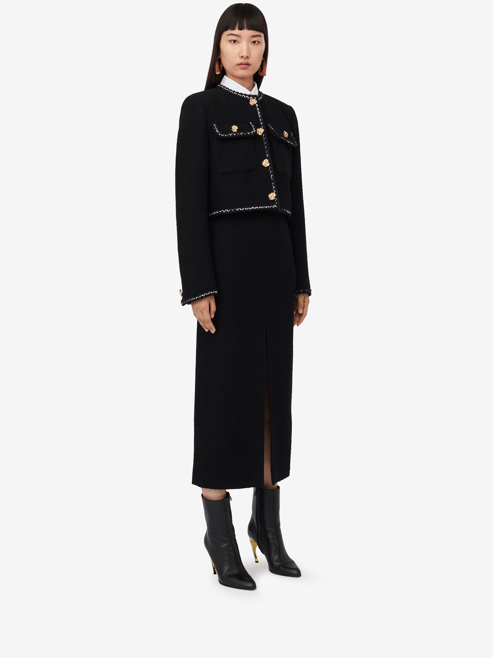 Alexander Mcqueen Cropped-jacke Aus Tweed In Black