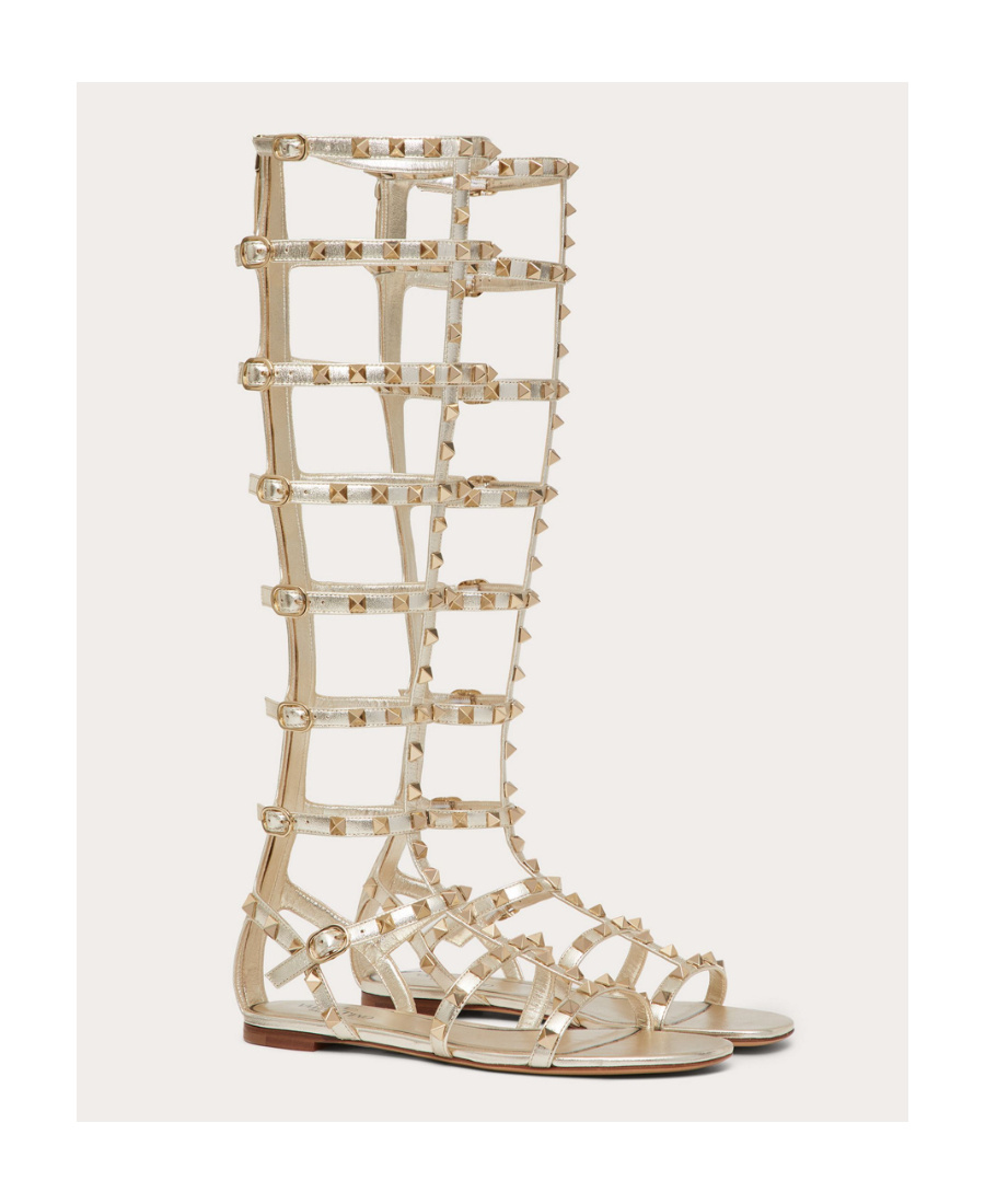 Valentino Rivet Flat Sandals In Neutral