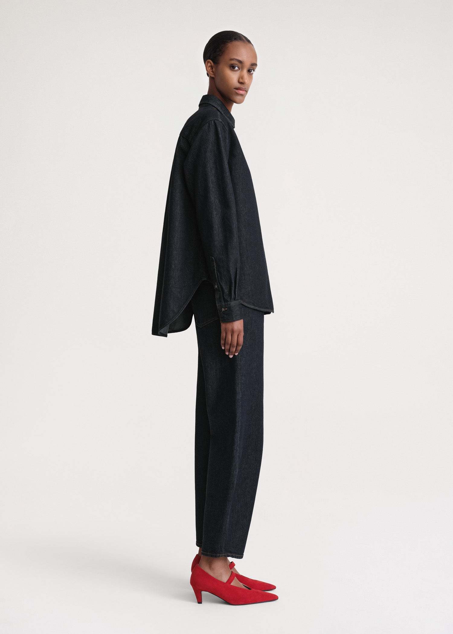 Totême Long-sleeved Denim Shirt In Black