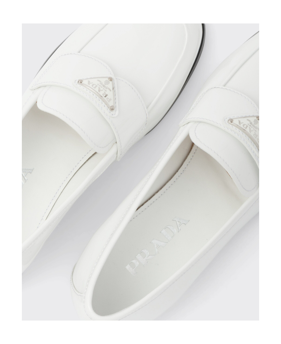 Prada Mocassini In Pelle Bianca  Donna In White