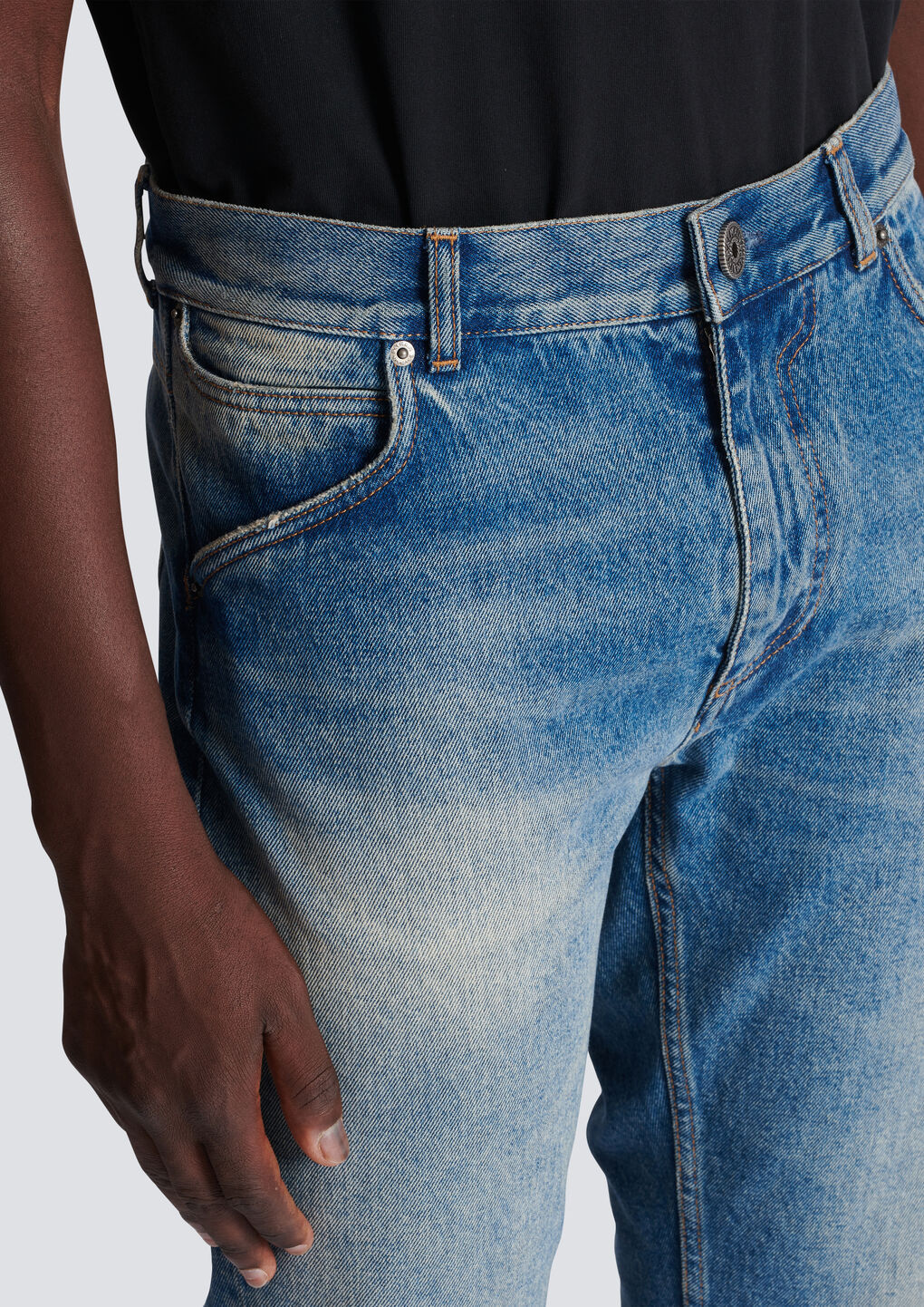 Balmain Mid-rise Straight-leg Jeans In Blue
