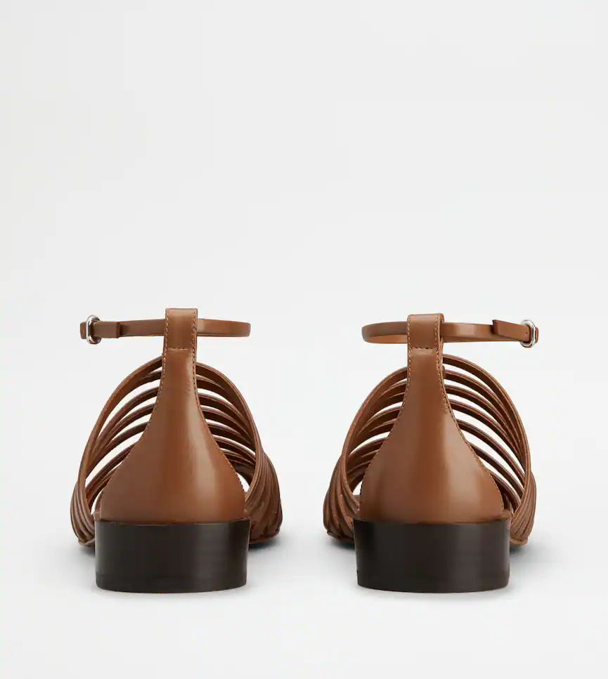 Tod's Klassische Riemchensandalen In Brown