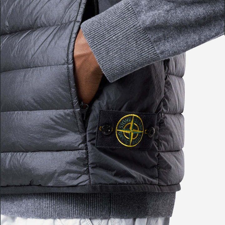 Shop Stone Island Compass-badge Gilet In Blue