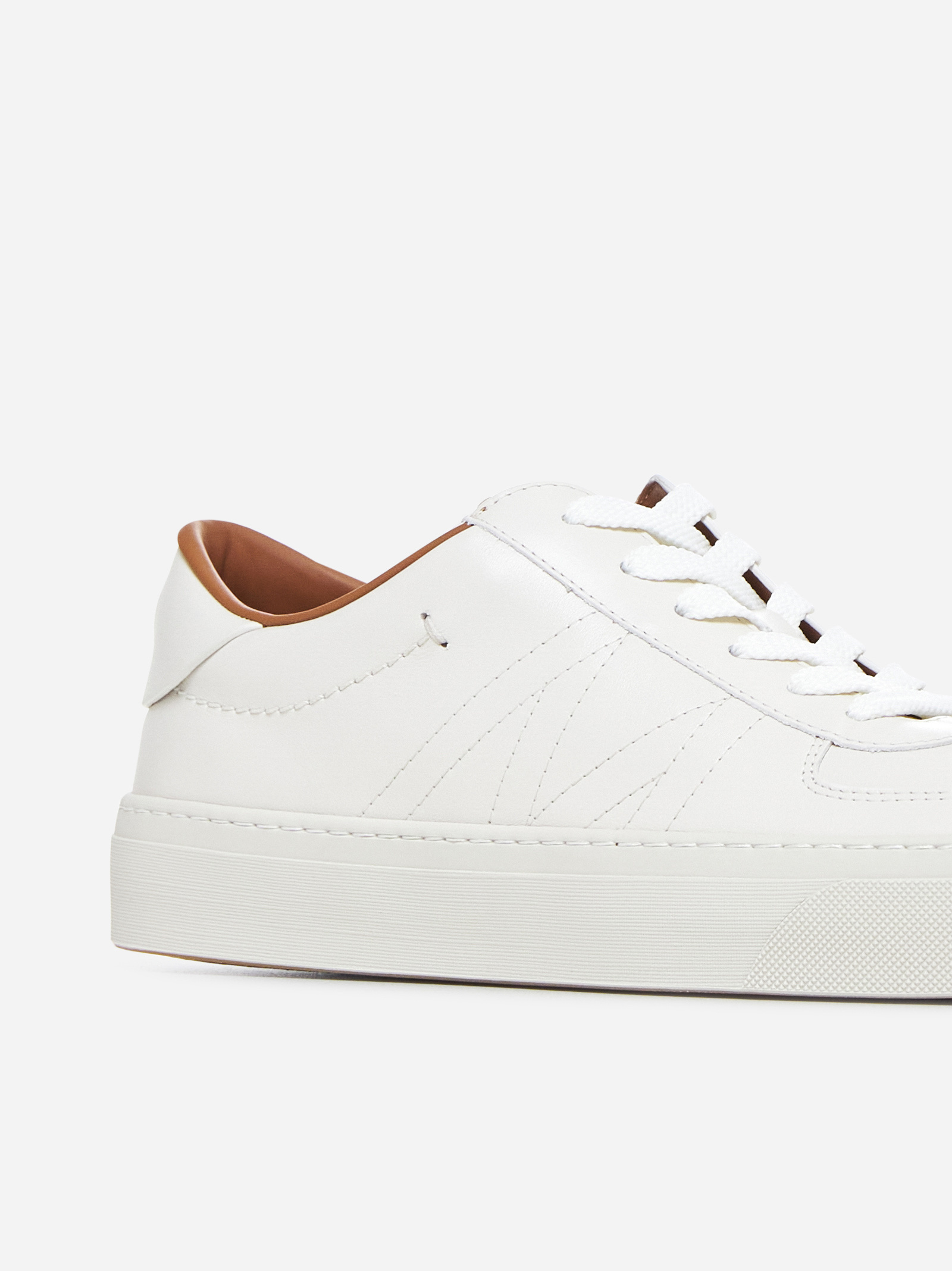 Moncler Monclub Classic Sneakers Crafted With White Smooth Leather In White