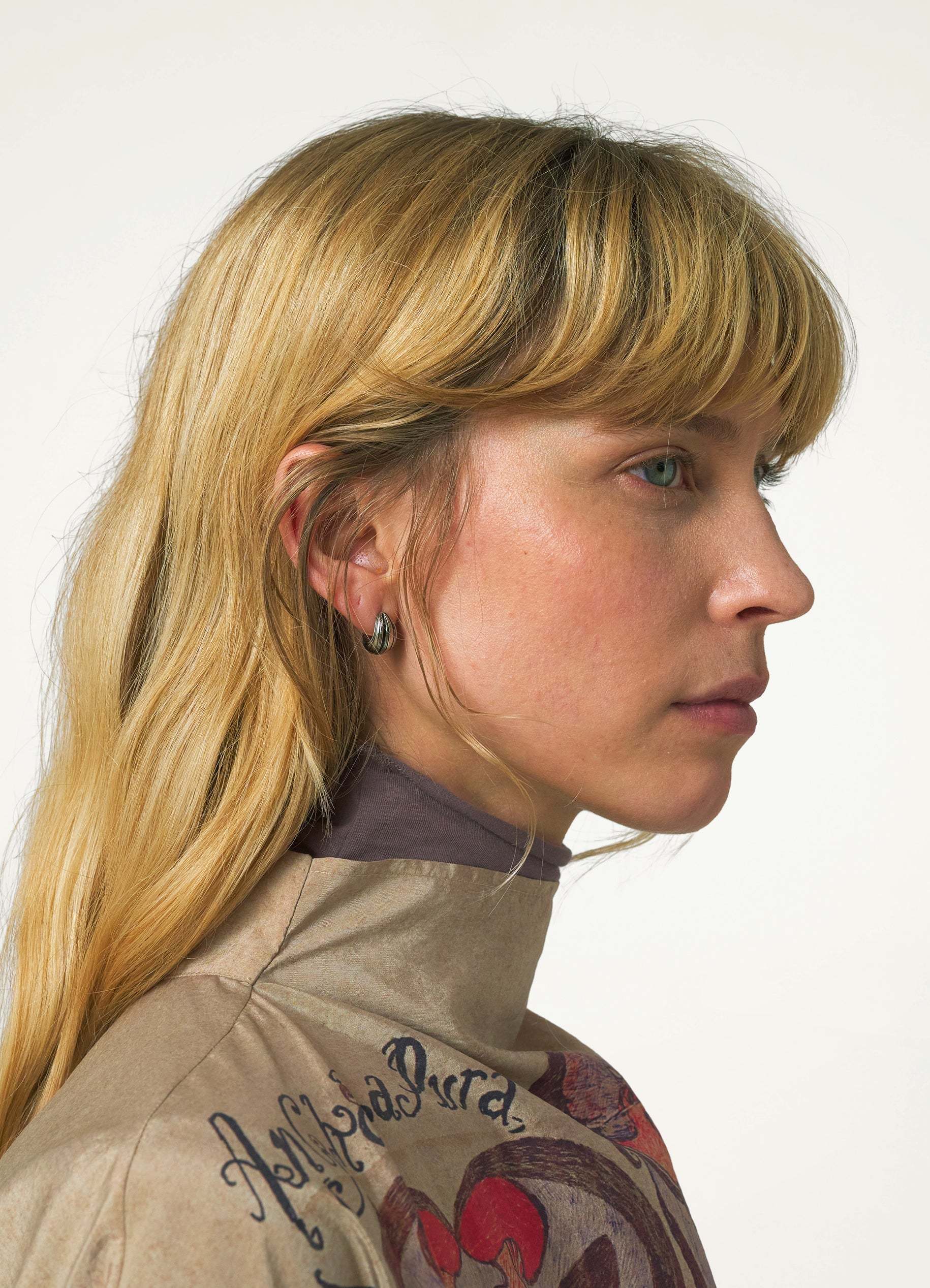 Lemaire Girasol Striped Earrings In Gray