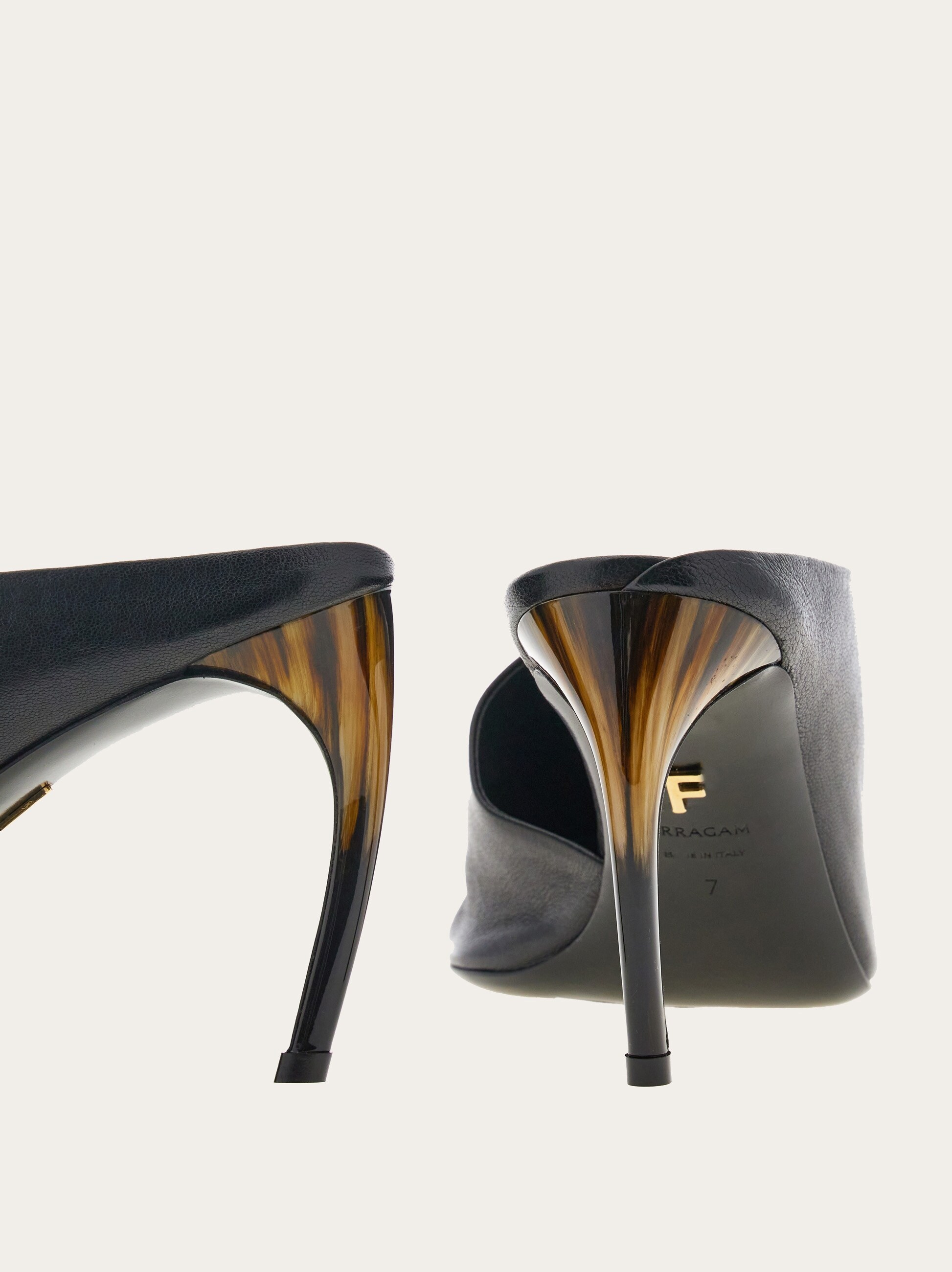 Ferragamo Cut Out Nero 01i1127729281c Black In Black