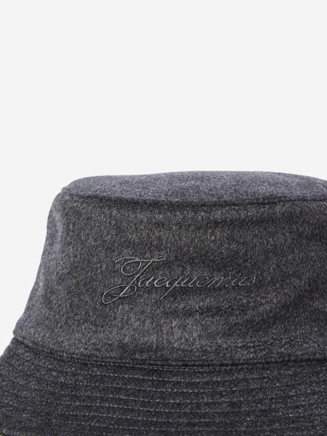 Jacquemus Le Bob Bucket Hat In Gray