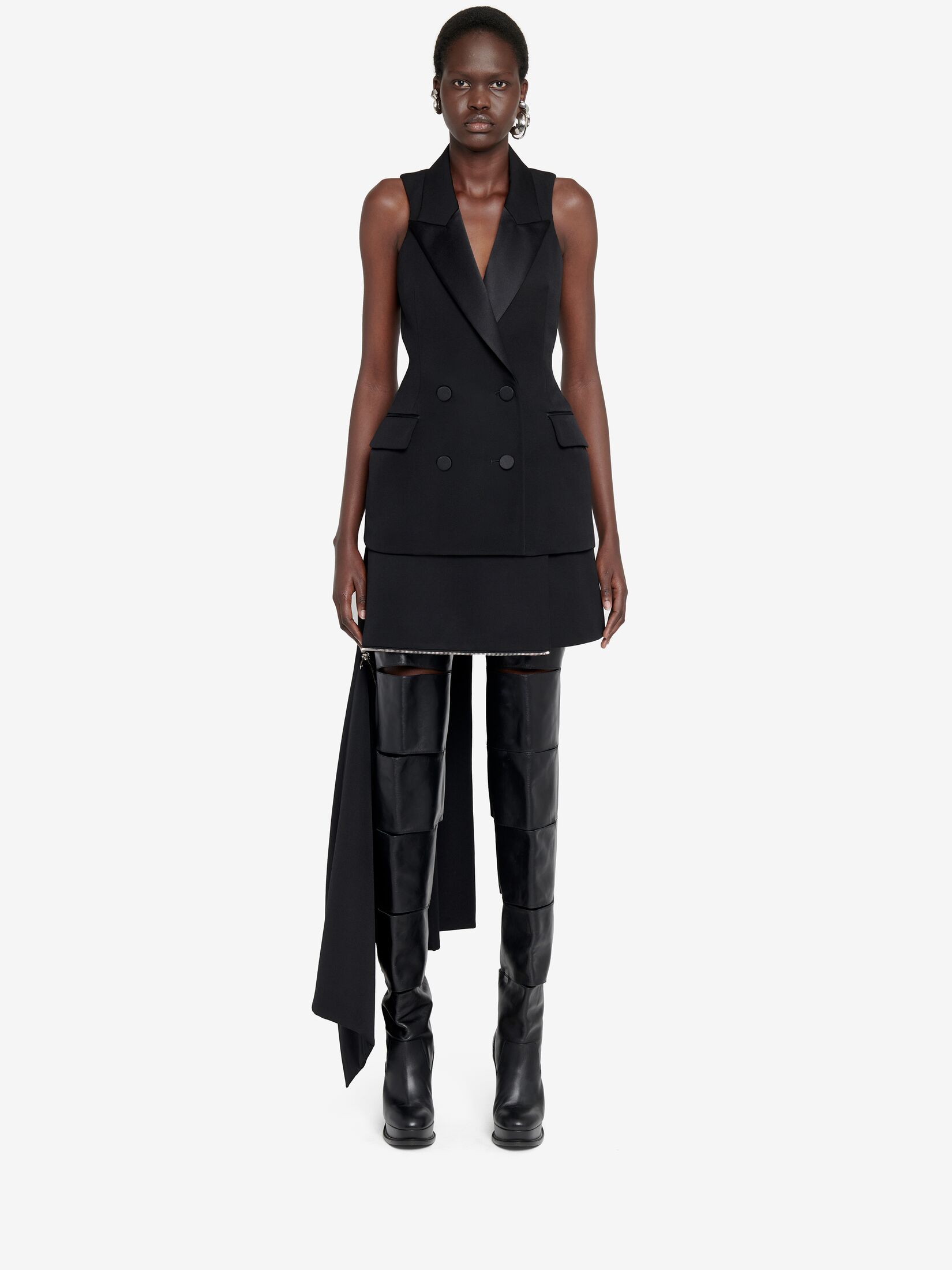 Alexander Mcqueen Zip Slash Mini Skirt In Black