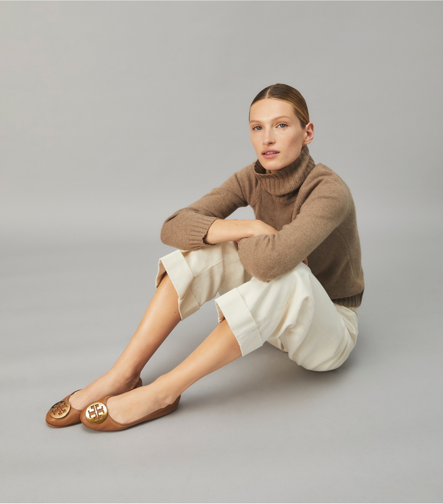 Tory Burch Minnie Leather Logo Travel Ballerina Flats In Brown