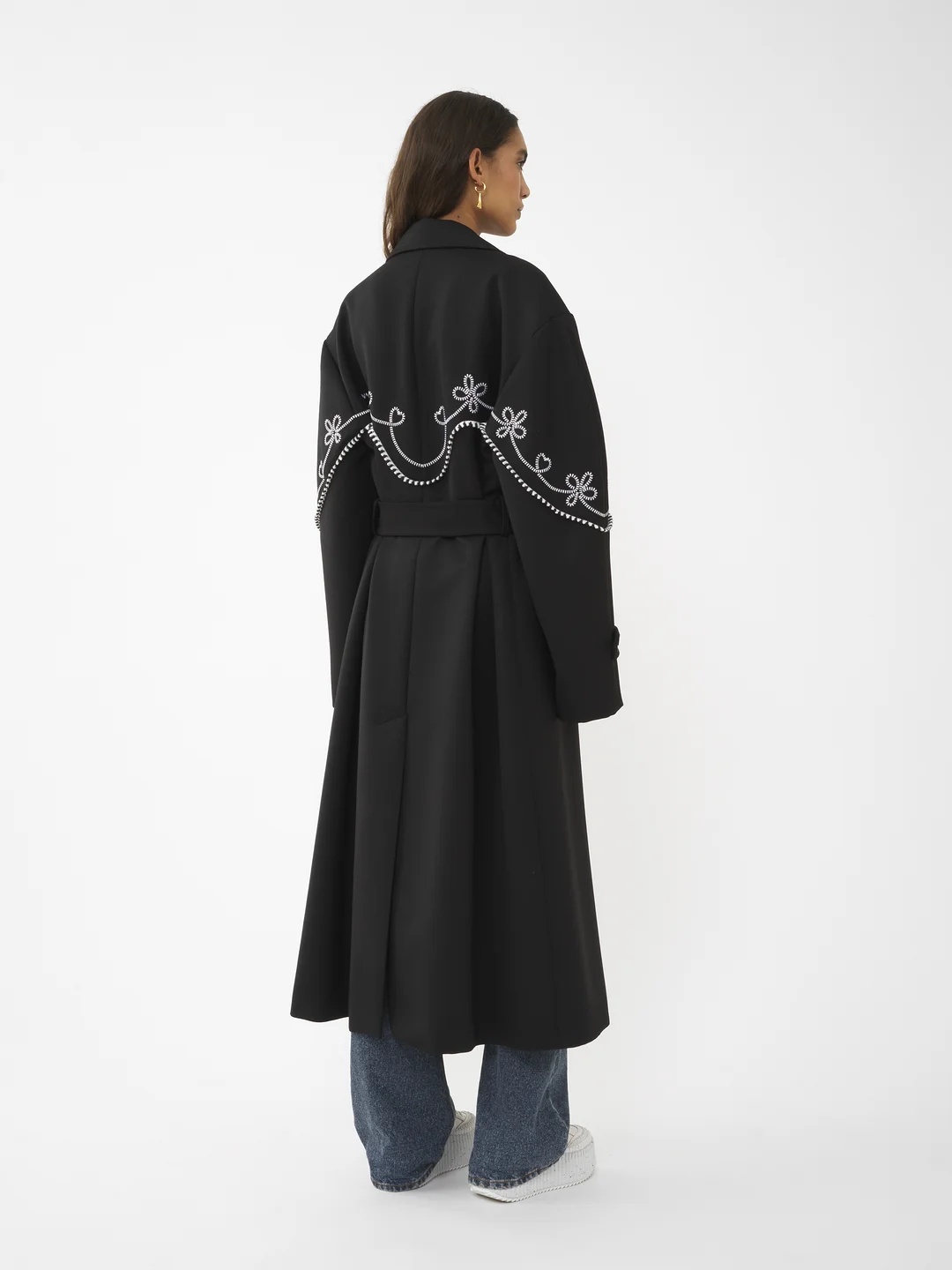 Chloé Motif-embroidered Maxi Trench Coat In Black