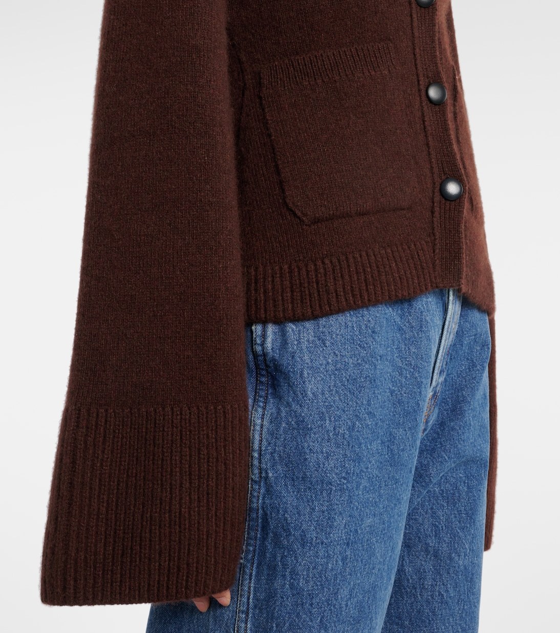 Khaite Scarlet Cashmere Cardigan In Brown