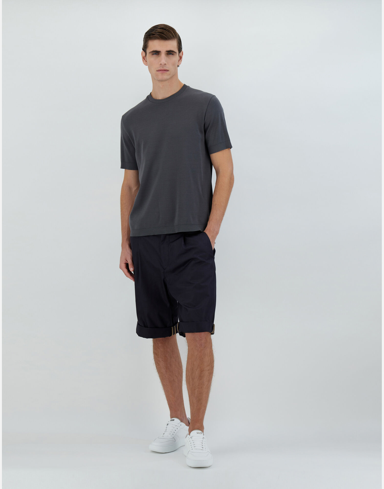 Herno Navy Blue Solid T-shirt In Black