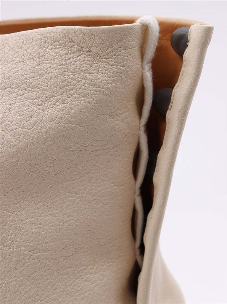 Maison Margiela Split-toed Short Boots In Neutral