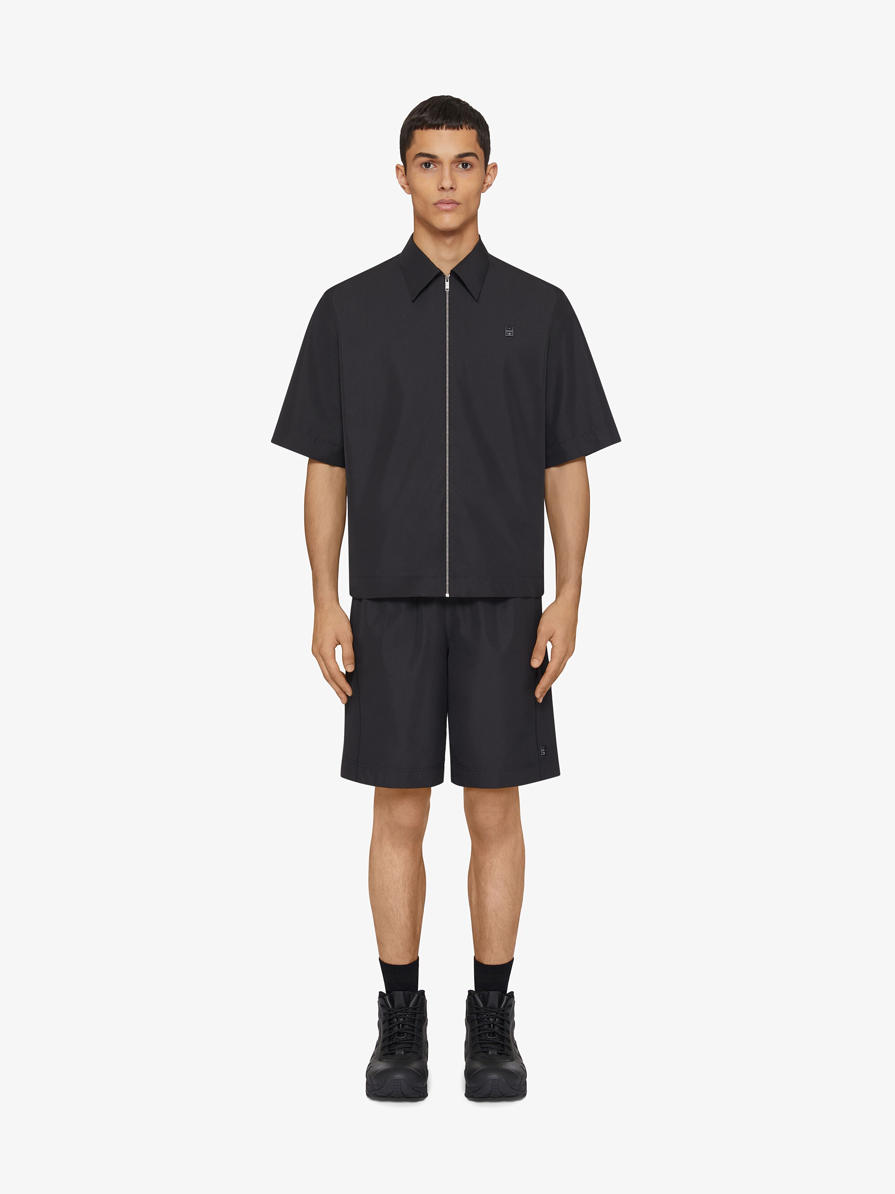 Givenchy Chemise Zippée À Détail 4g In Black