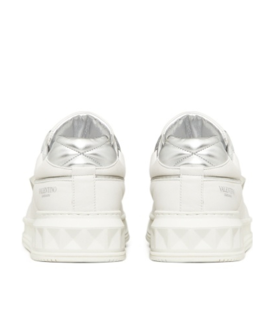 Valentino One Stud Xl Low-cut Sneakers In White