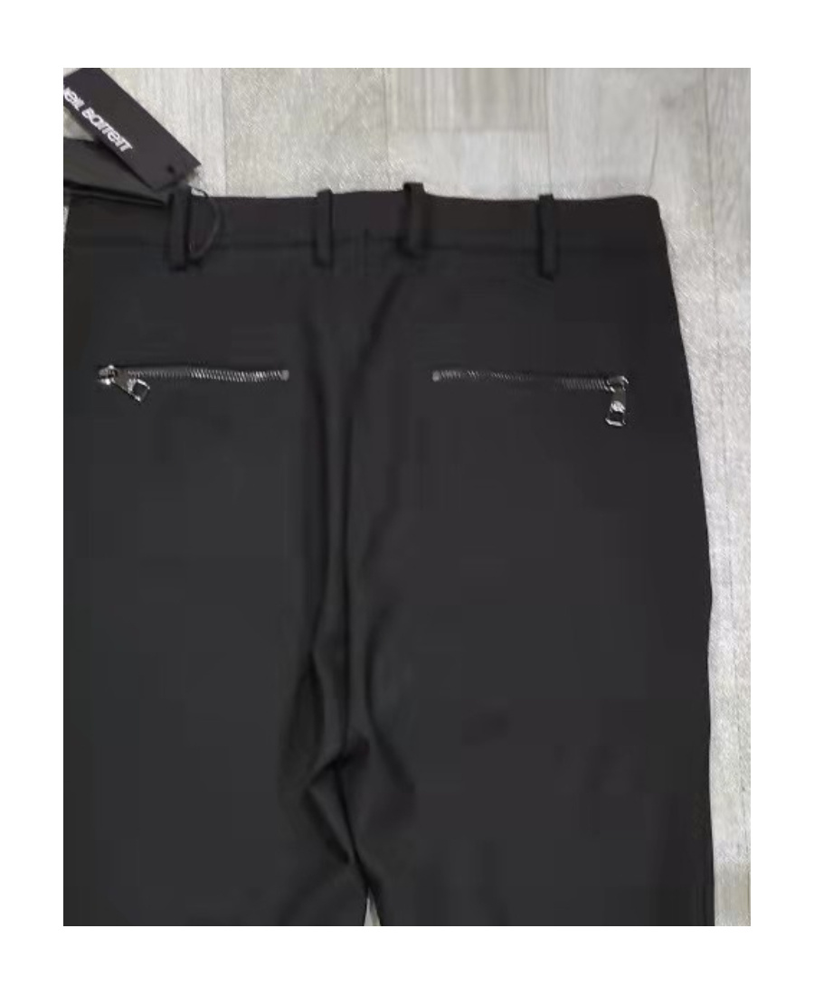 Neil Barrett Zipper Details Casual Pants In Black
