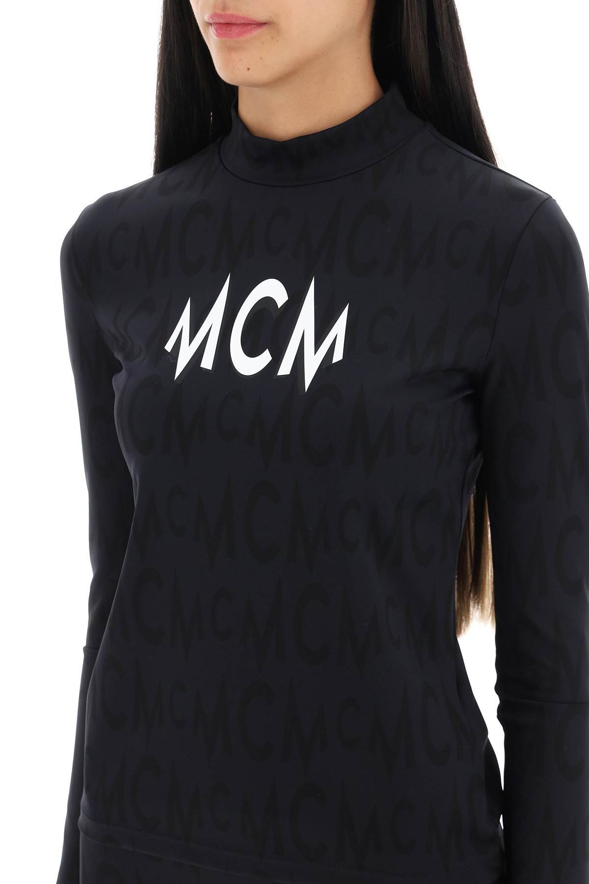 Mcm Logo Printed Long Sleeved T-shirt In Black