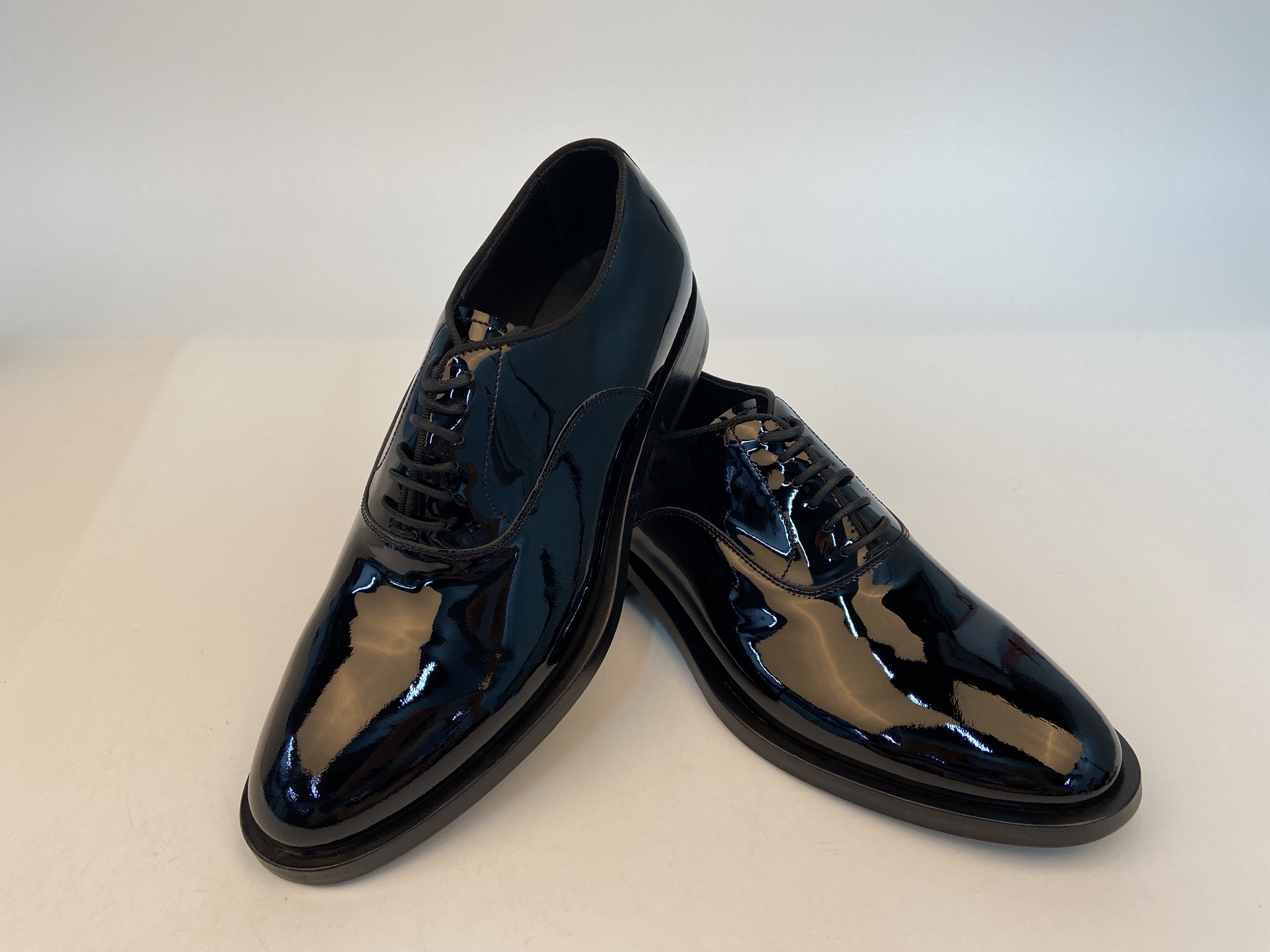 Emporio Armani Logo Business Dress Shoes In Black