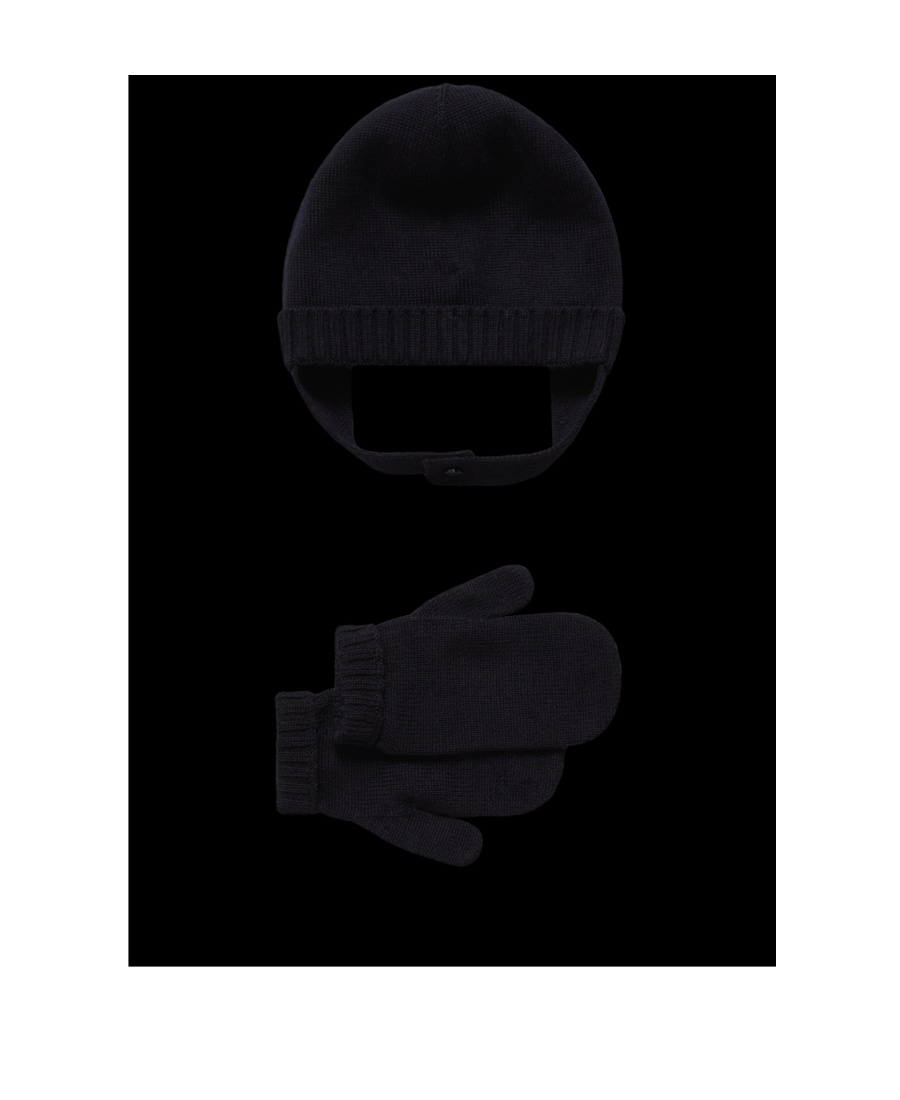 Moncler Logo Hat Glove Set In Black