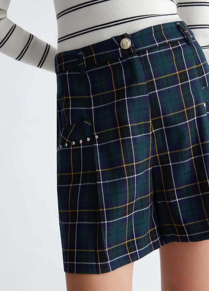 Shop Liu •jo Check-pattern Shorts In Black