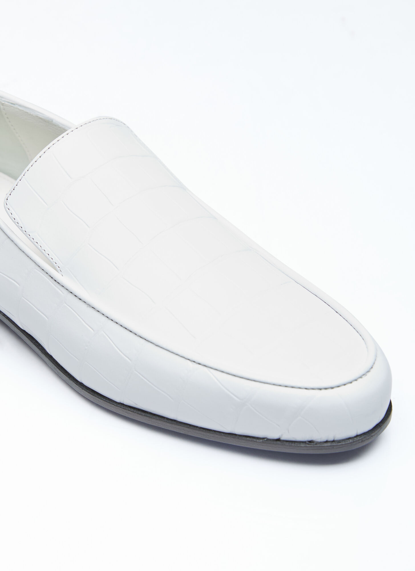 Totême The Oval Croc-effect Leather Loafers In White