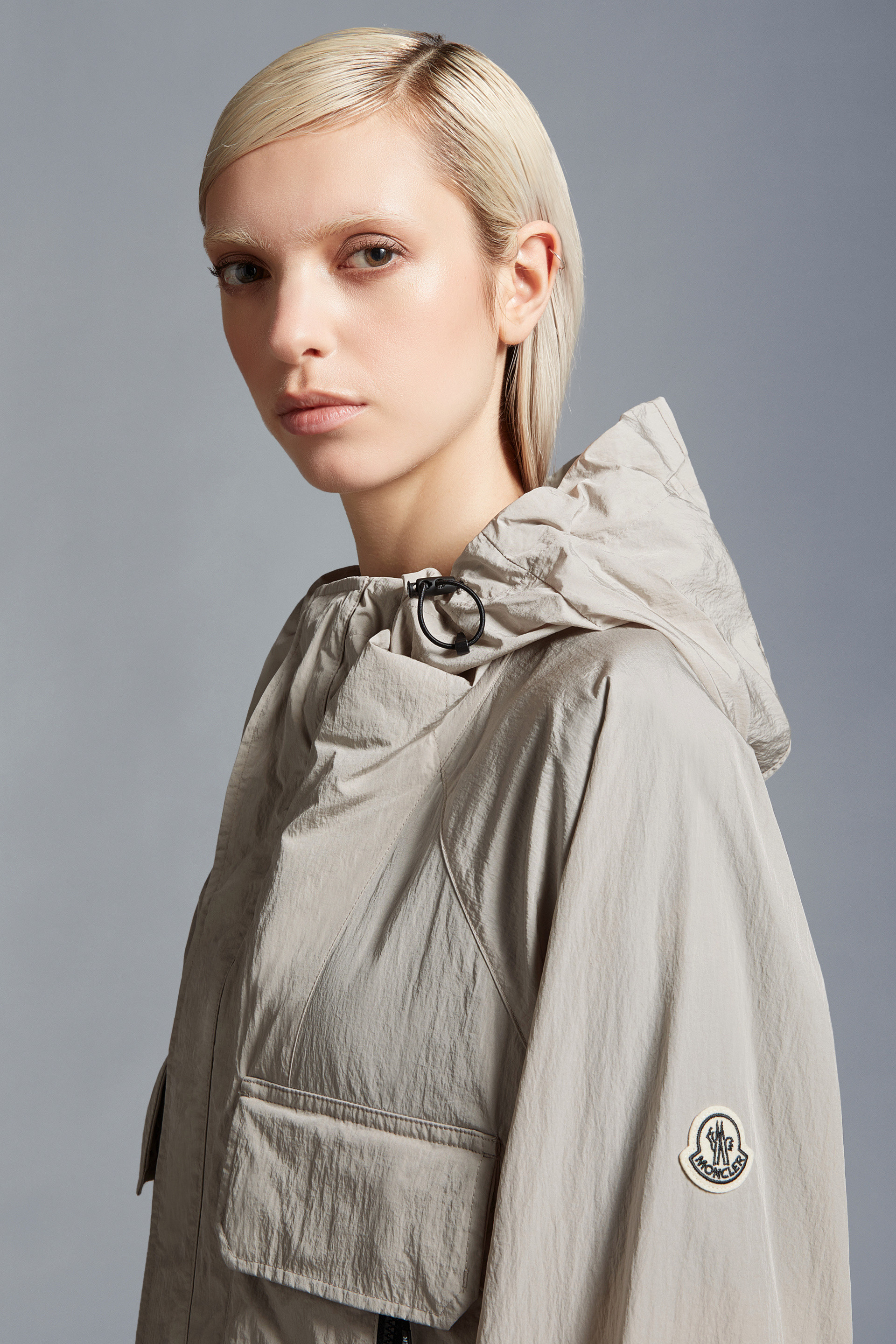 Moncler X Frgmt Dotter Short Trench Coat In Gray