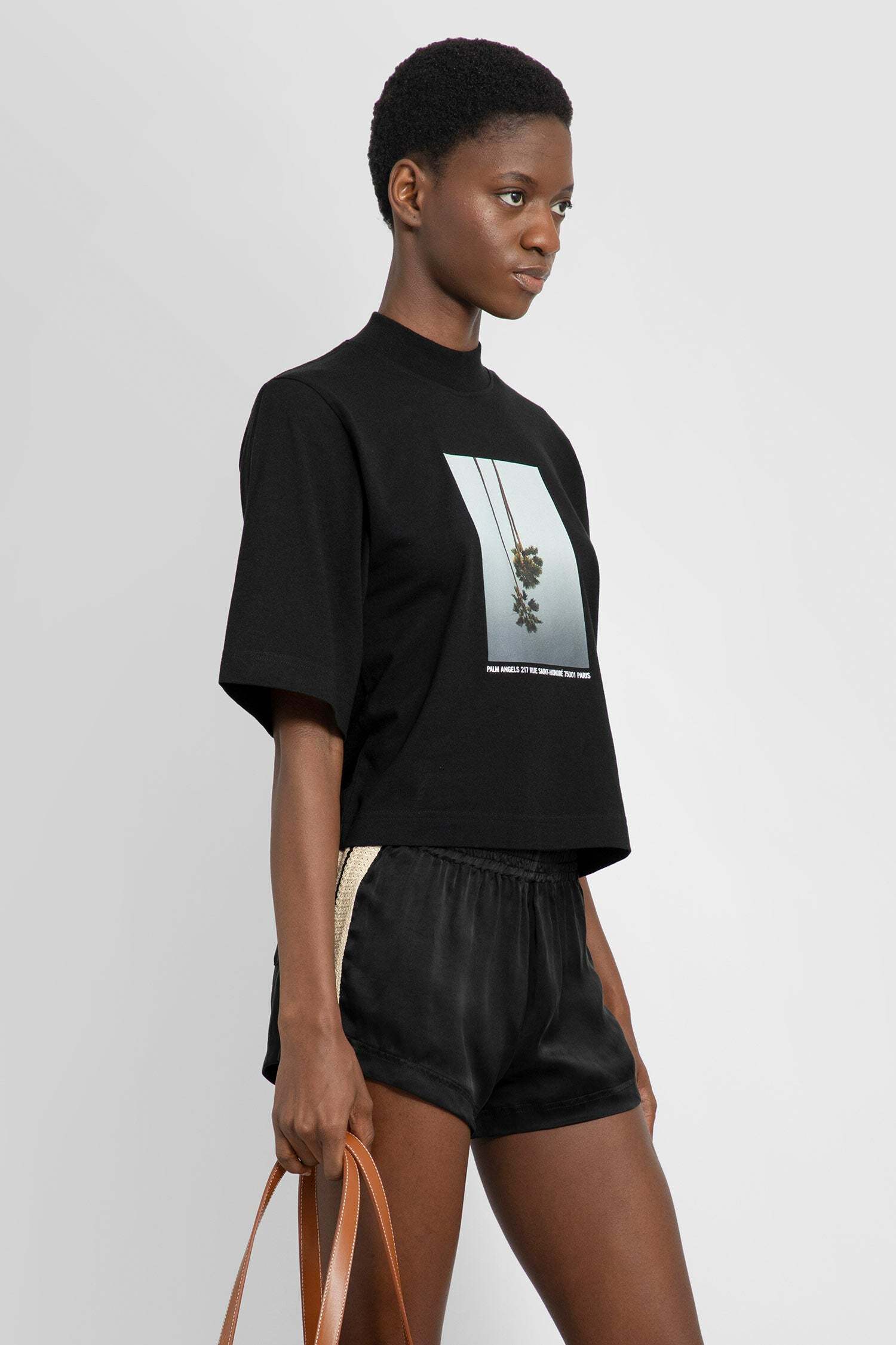 Palm Angels Cropped Short-sleeve T-shirt With Upside-down Palm Tree Graphic In Black