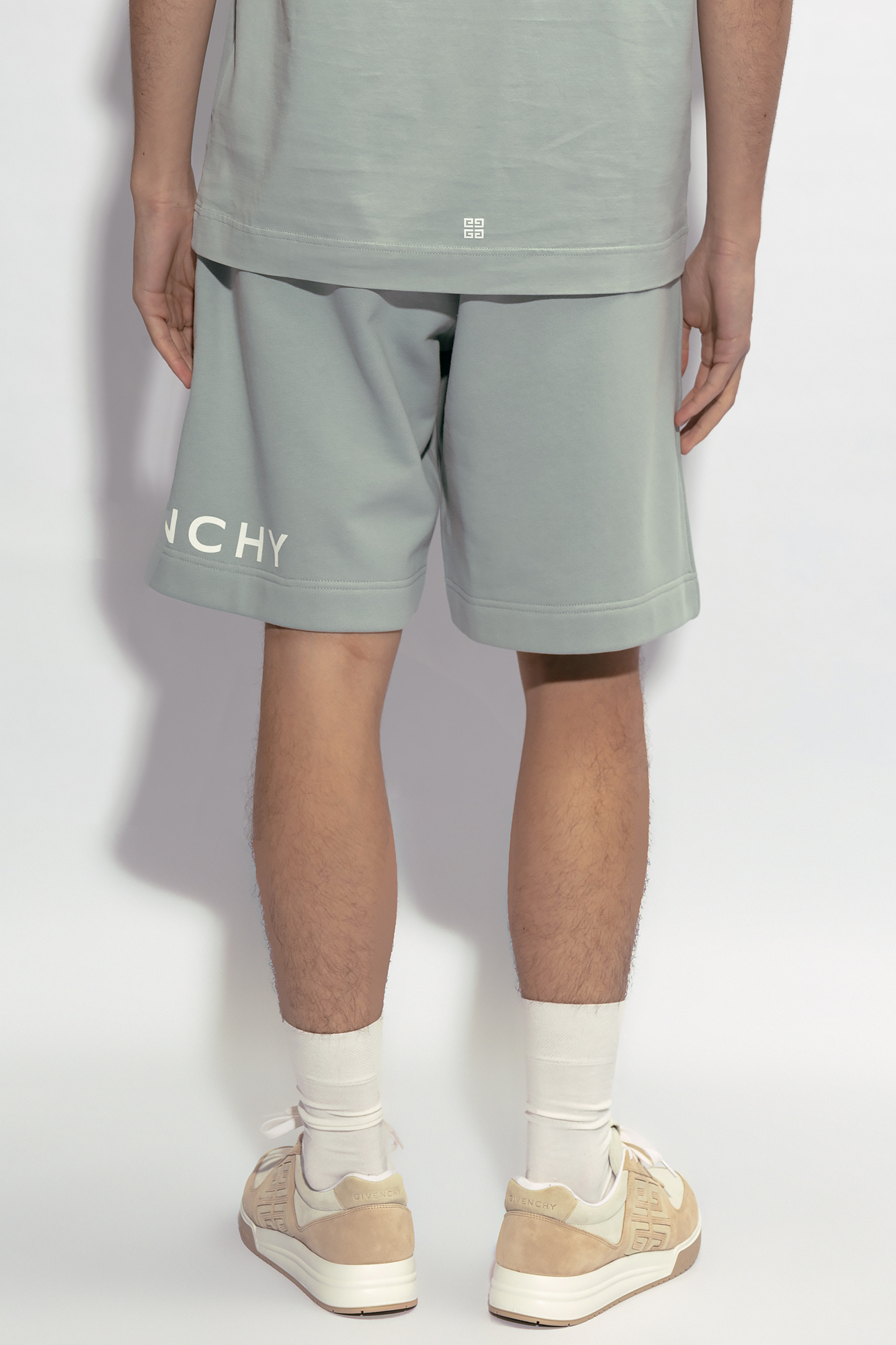 GIVENCHY GIVENCHY LOGO PRINTED ELASTIC WAIST SHORTS