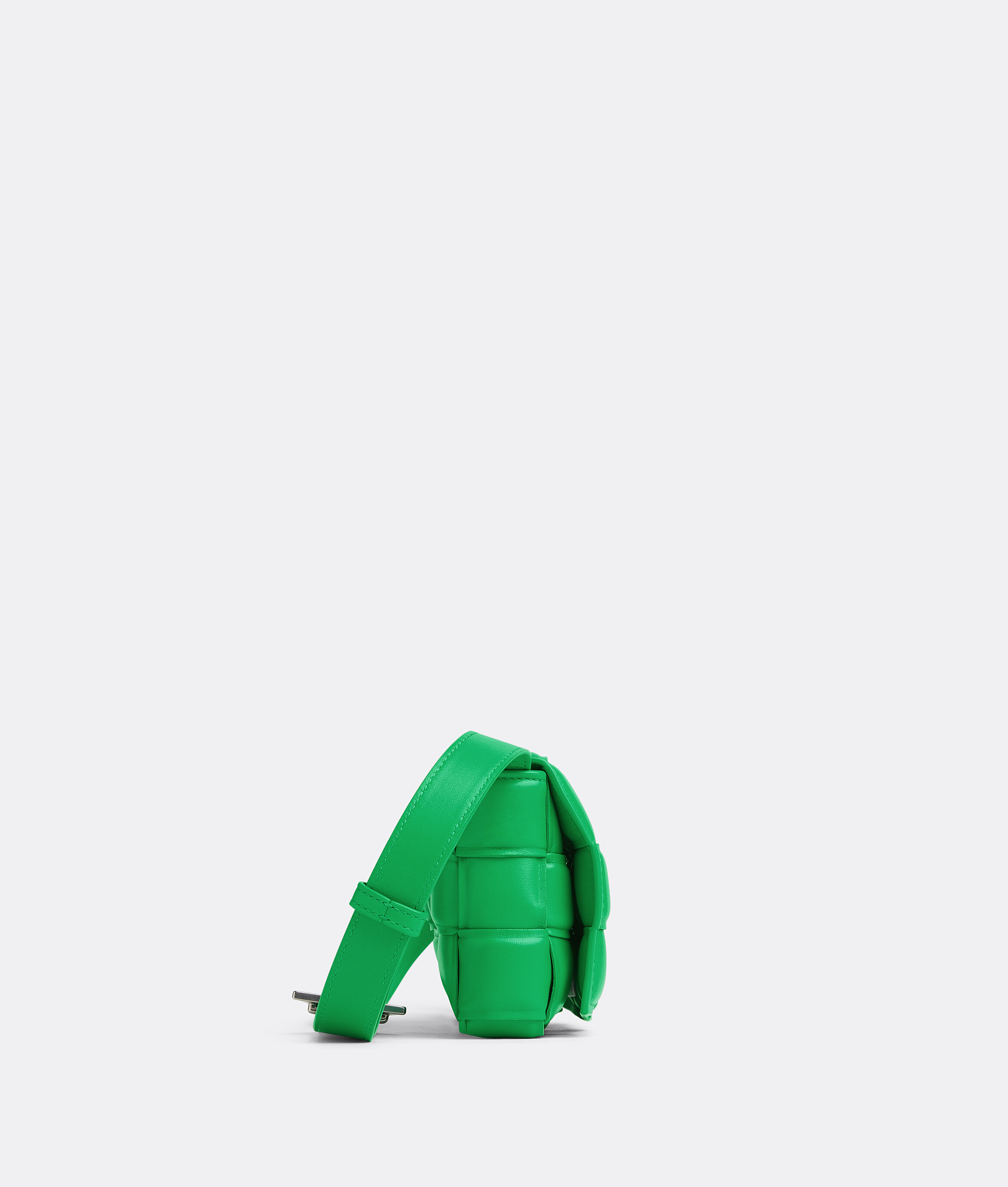 Bottega Veneta Cassette Padded Intrecciato Leather Shoulder Bag In Green