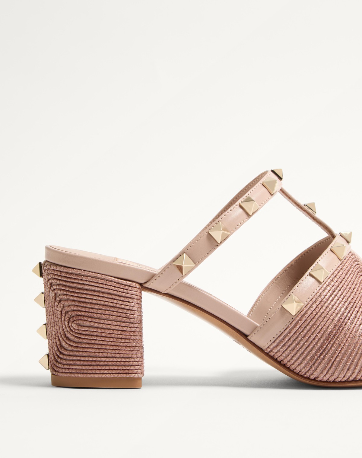 Valentino Round-headed High-heeled Sandals In Nude
