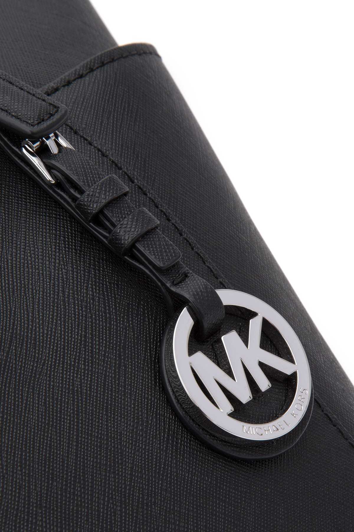 Michael Michael Kors Front Brand Logo Shoulder Bag In Black