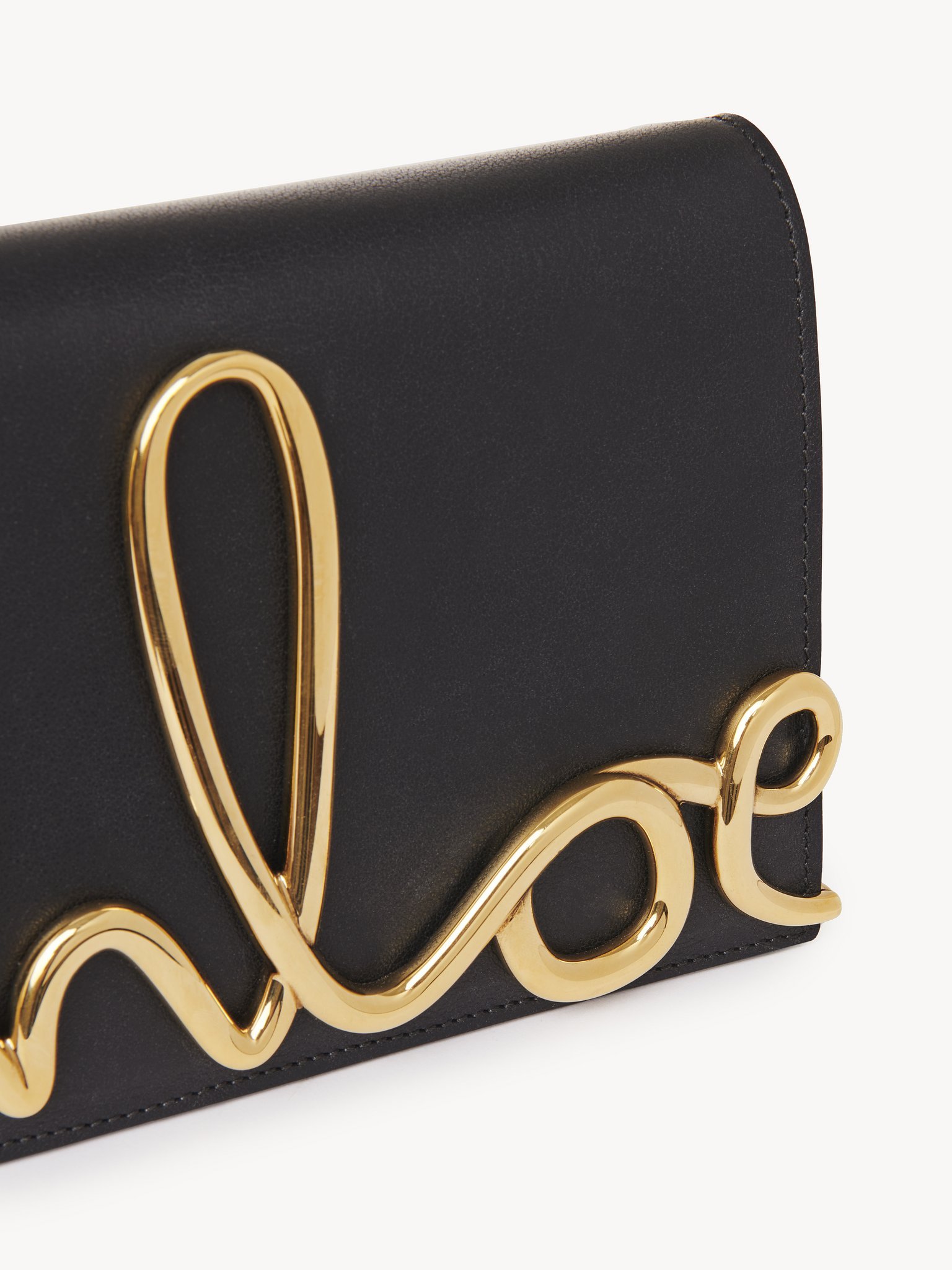 Chloé Chloe Womens Black Brand-plaque Leather Cross-body Bag In Black