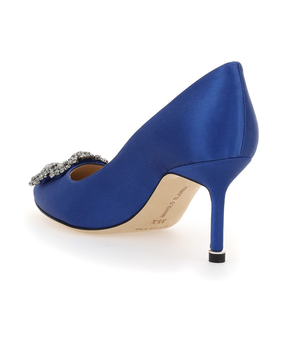 Shop Manolo Blahnik Hangisi 70 Jewel-buckle Pumps In Blue
