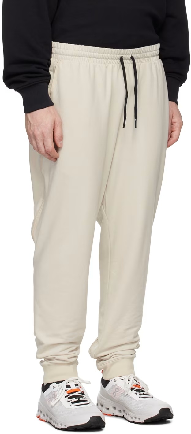 On Running Elastic Waist Sweatpants In White