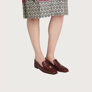 Ferragamo Siena Horsebit Loafers In Brown