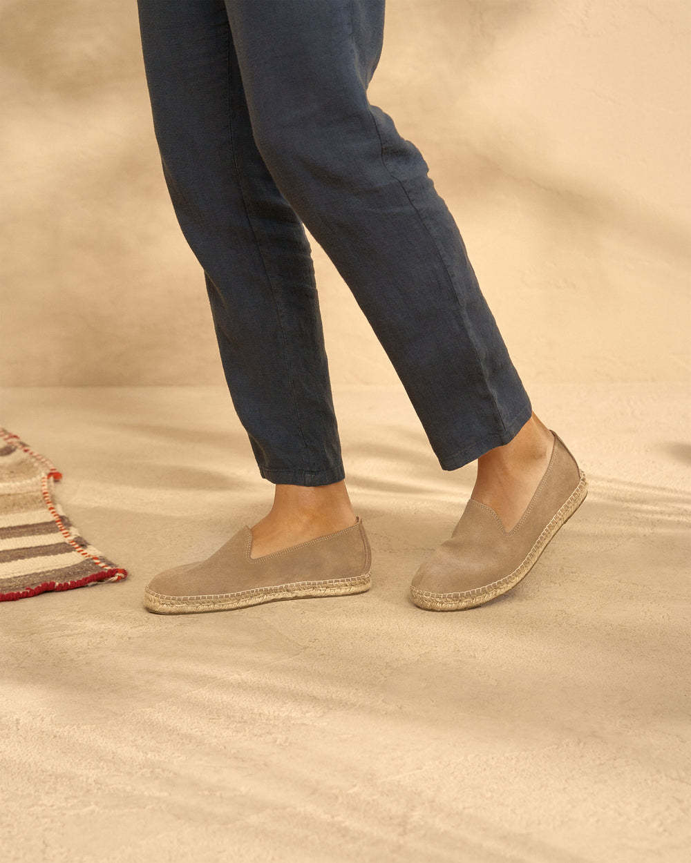 Manebi Round-toe Suede Espadrilles In Nude