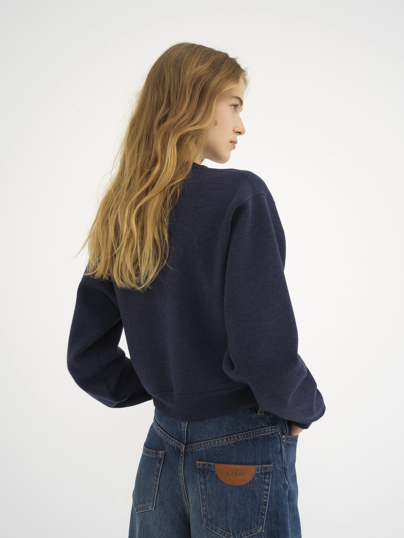 Chloé Short Linen Knit Sweater In Black