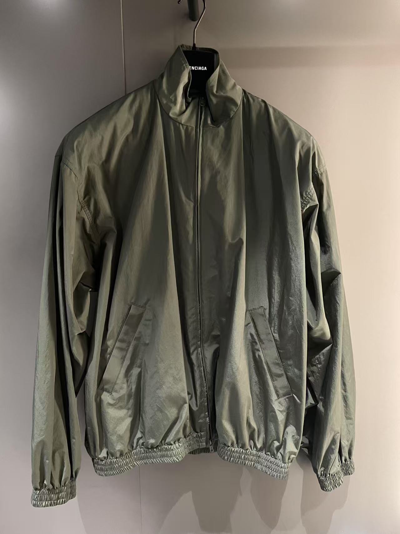Balenciaga Zippered Casual Jacket In Black